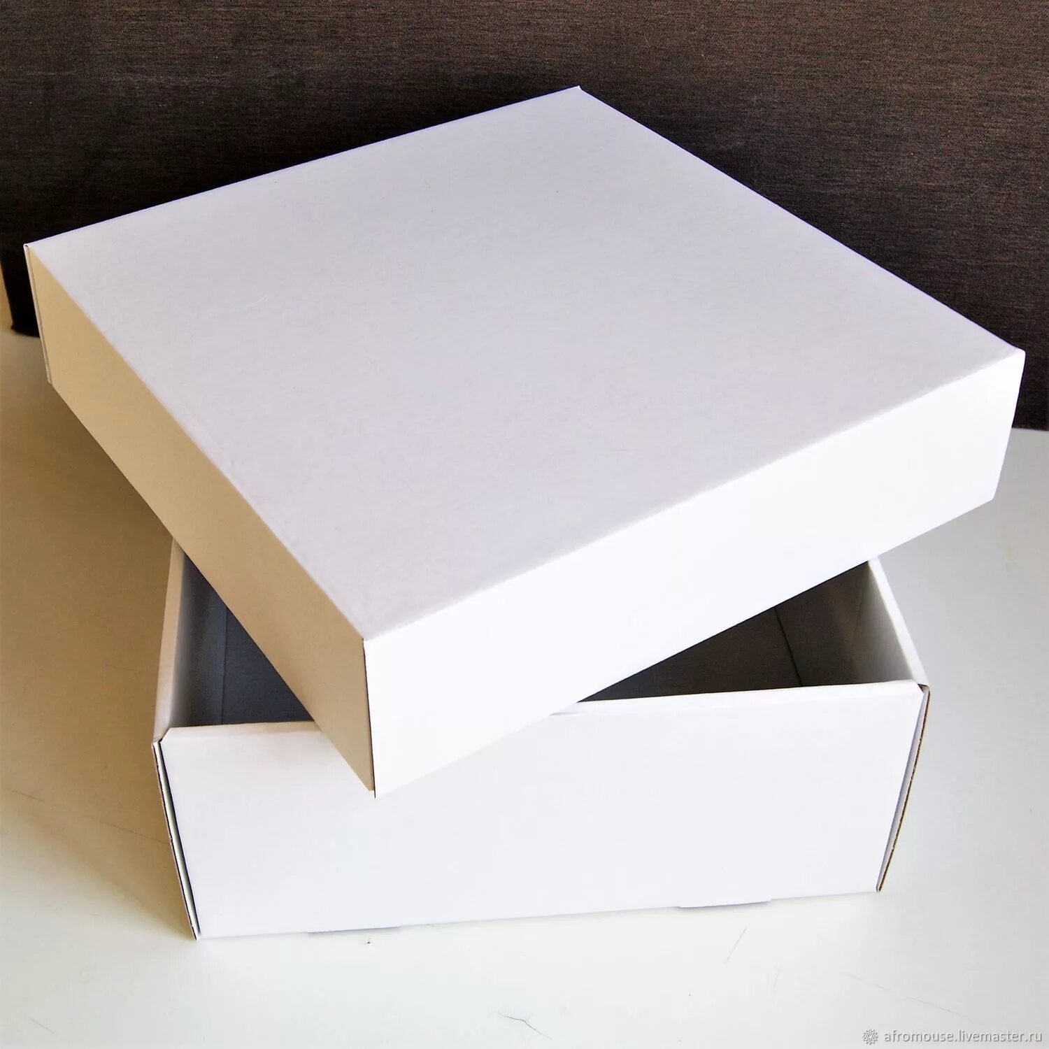 Коробки крышкой оптом. Самосборная коробка квадрат. Коробка самосборная крафт квадрат. Коробка самосборная крышка дно 10 10. Коробка 80х80х80 картонная.