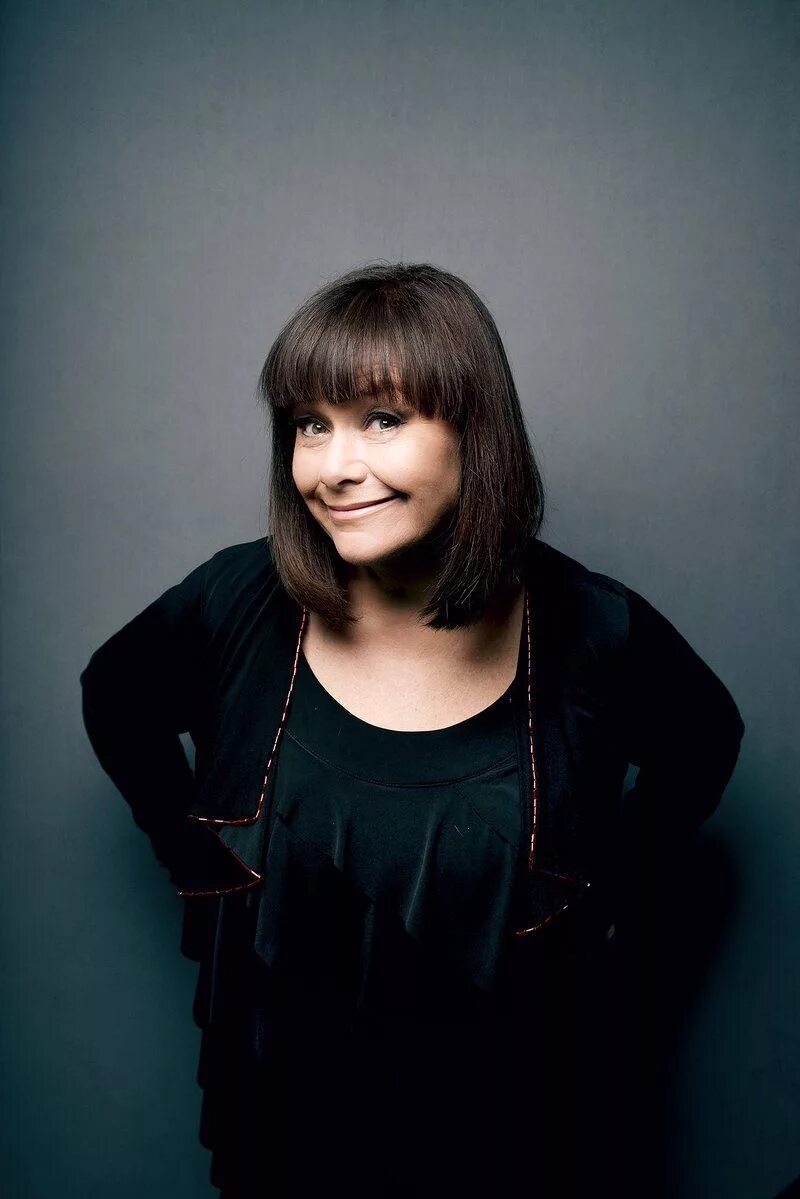 Young french. Доун френч. Dawn French. Доун френч все фото.