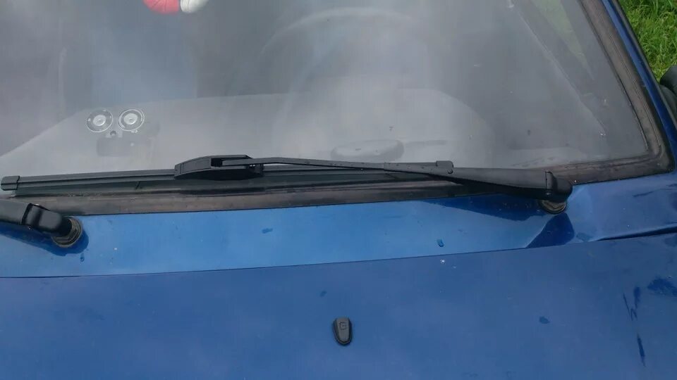 Положение дворников 2114. Задний дворник ваз 2114. поводок дворника ваз 2114. поводки дворников ваз 2114. поводок задний ваз 2114.