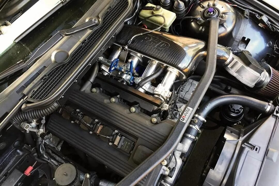 Не работает цилиндр бмв. Не работает цилиндр бмв. E36 m3 мотор. Блок замков nissan serena c24. Эмульсия бмв е90.