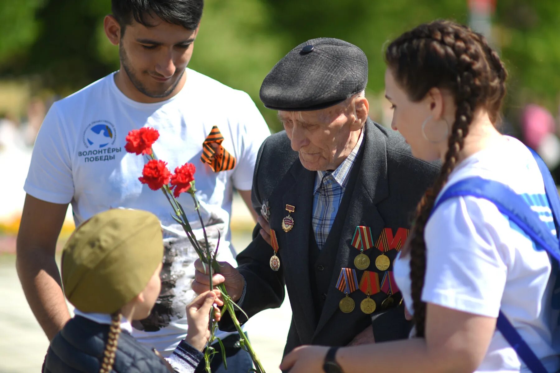 волонтеры победы 9 мая. патриотическое волонтерство. волонтеры победы. волонтеры победы парад. военно-патриотическое волонтёрство.