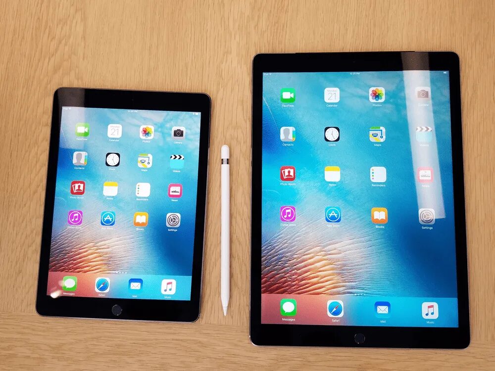 Айпад 8 9. 9.7-Inch IPAD Pro. Apple IPAD Pro 9.7 2016. IPAD Pro 12.9. IPAD Pro 10.5.