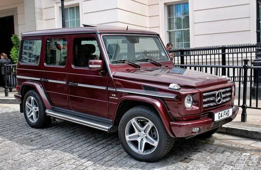 G55 AMG w463. Mercedes g55 AMG. Mercedes Benz g55 AMG Red. G55 AMG 2004.