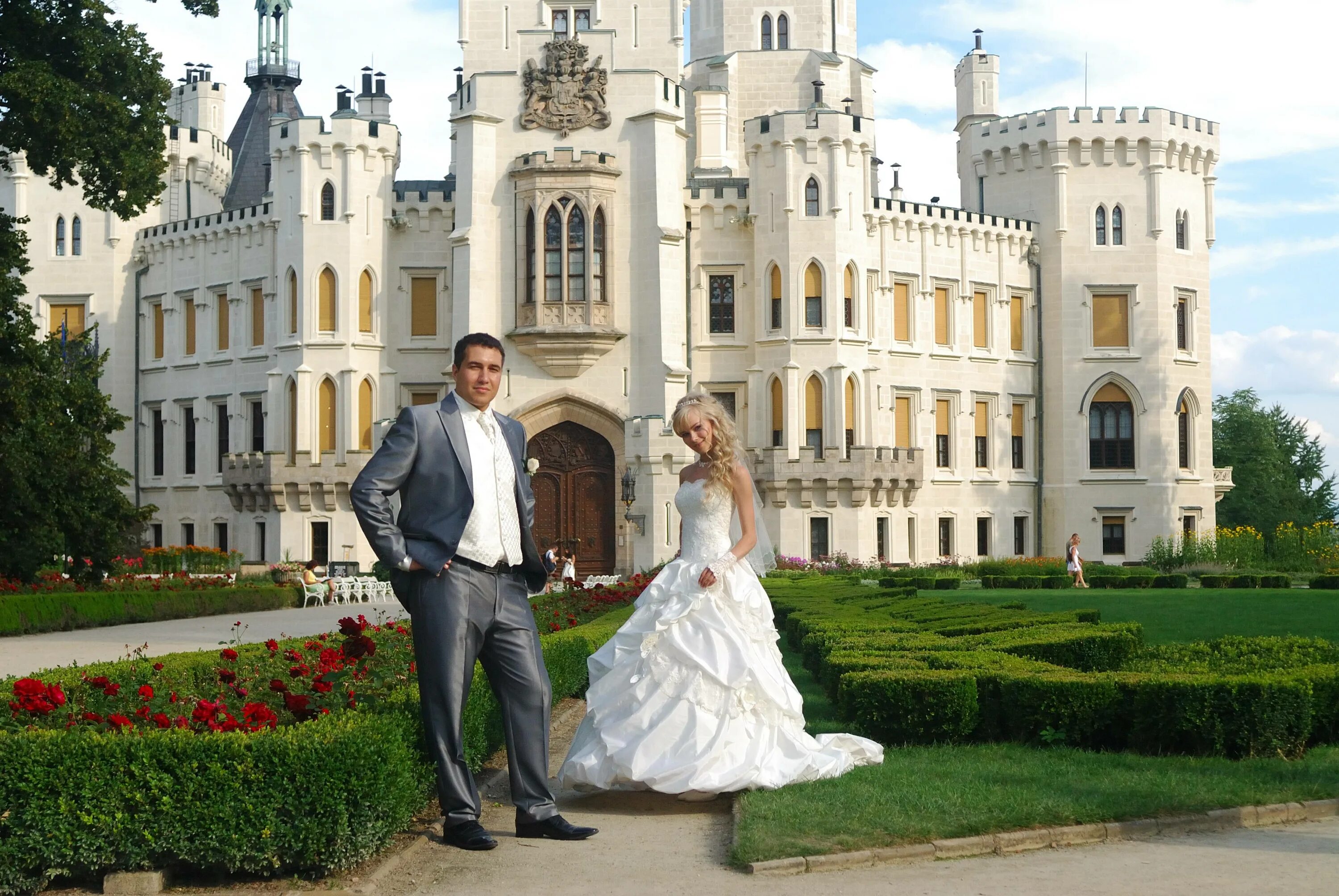 Где сделать свадебную. Глубока над Влтавой свадьба. Глубока-над-Влтавой Чехия. Замок Глубока над Влтавой. Дворец свадеб.