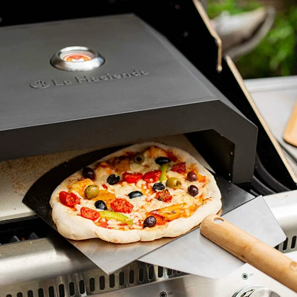 Печь под пиццу. Печь для пиццы w710. Baker Stone печь для пиццы. Печь для пиццы Buschbeck pizza Box. Пицца на гриле.