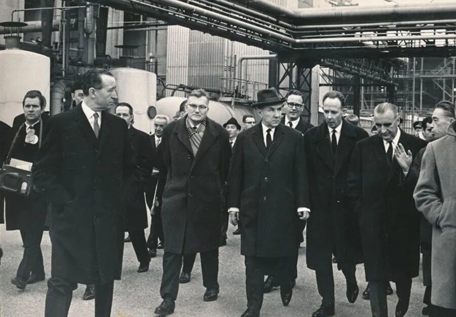 Ргу им. Университет косыгина садовническая. Ргу косыгина университет. А н косыгин фото. Косыгин председатель совета министров ссср.