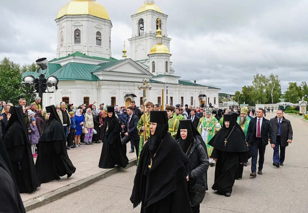 Патриарх в Дивеево. Новости дивеево сегодня