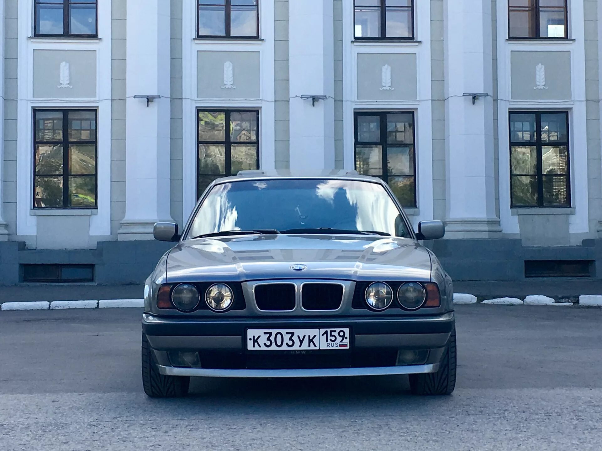 Е34 узкая. BMW e34 Restyling. BMW e34 Рестайлинг. BMW 5 e34 Monza. BMW e34 1994.