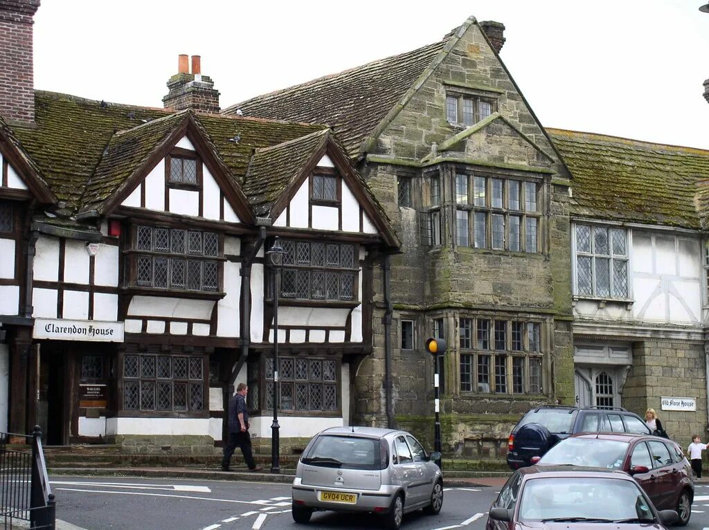 East grinstead город. Ист гринстед англия. 1 ashley road лондон. Ист гринстед англия. Ист гринстед англия.