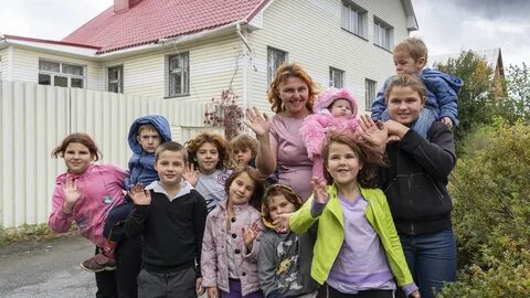 Многодетная семья отказала