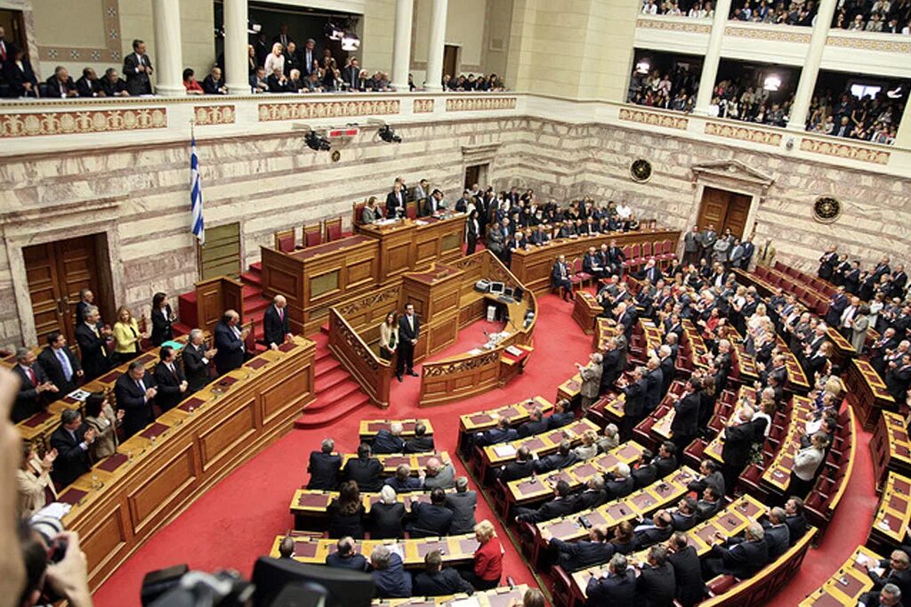 Парламент франции: национальное собрание и сенат. Парламент верхняя. Парламент верхняя. Парламент верхняя. Национальное собрание франция 1958.