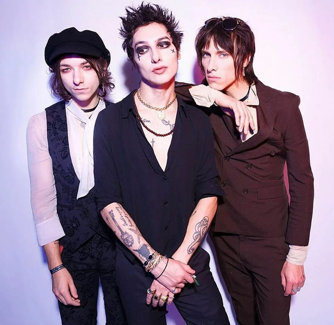 Группа palaye royale участники. Группа palaye royale. Группа palaye royale участники. Группа palaye royale. Ремингтон лейт группа.