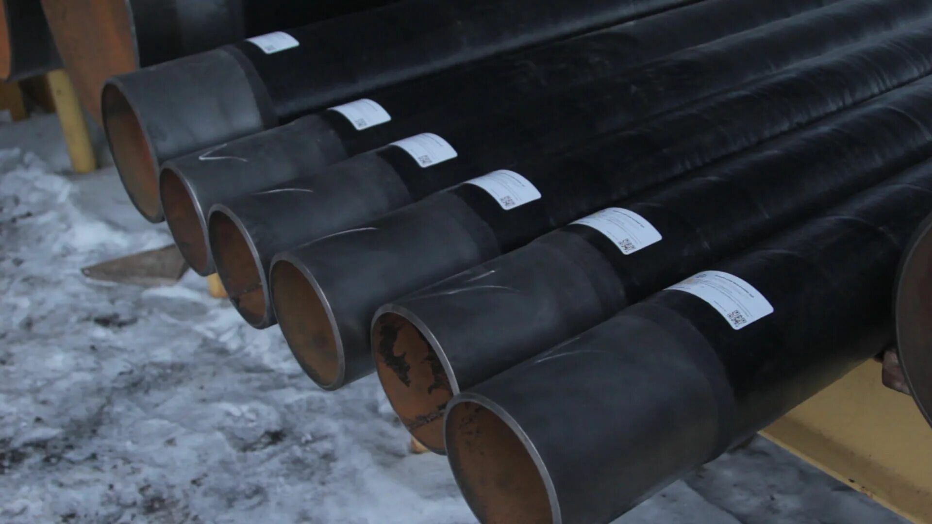 Вус изоляция труб. Типы изоляции стальных труб. Изоляция стальных труб битум. 0мм. Весьма усиленная изоляция стальных труб ф60х3,5 мм.