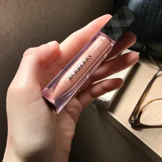 Kiss gloss