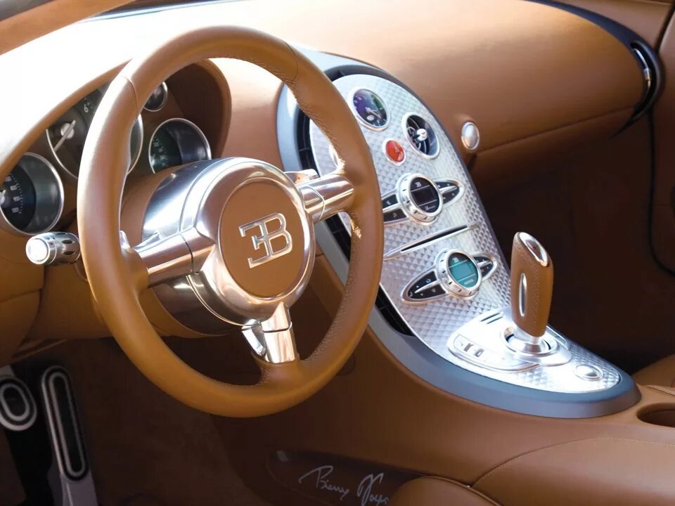 Руль Бугатти Вейрон. Руль Bugatti Veyron 16.4. Бугатти Вейрон Gold. Bugatti Veyron 2005 Interior. Bugatti edition