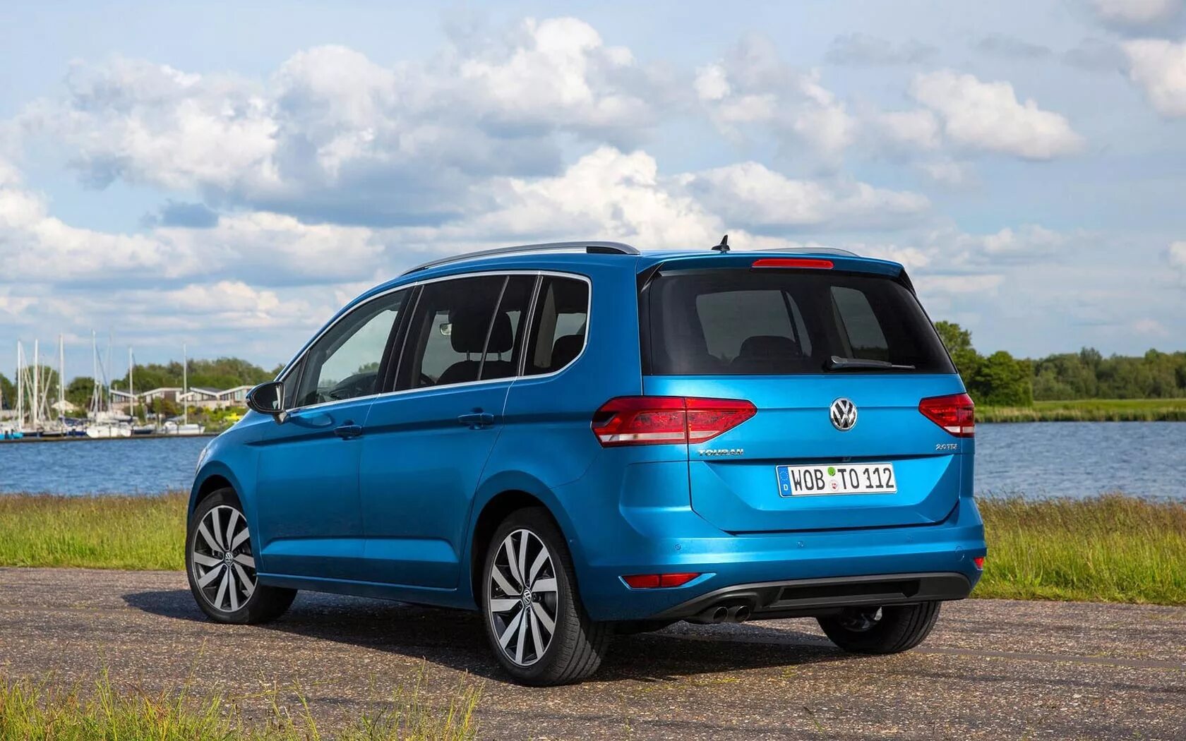 Фольксваген Туран новый. VW Touran 2. Фольксваген Туран 2020. VW Touran 1. Что такое туран