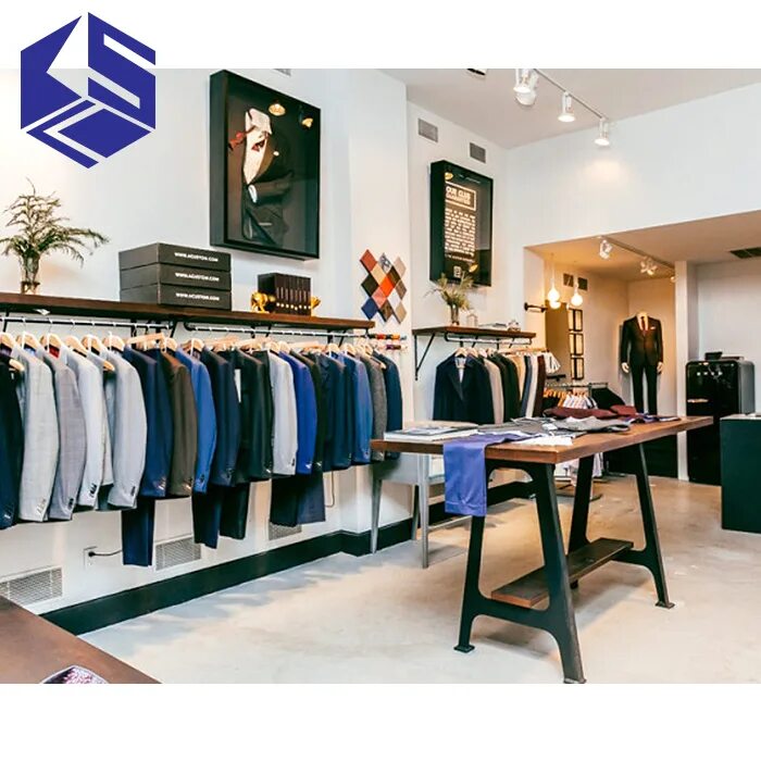 Just clothes красивый продавец мужчина. Продавец одежды мужчина. Магазины классической одежды для мужчин. Магазин мюнхен сочи. Вакансии магазинов мужская одежда.