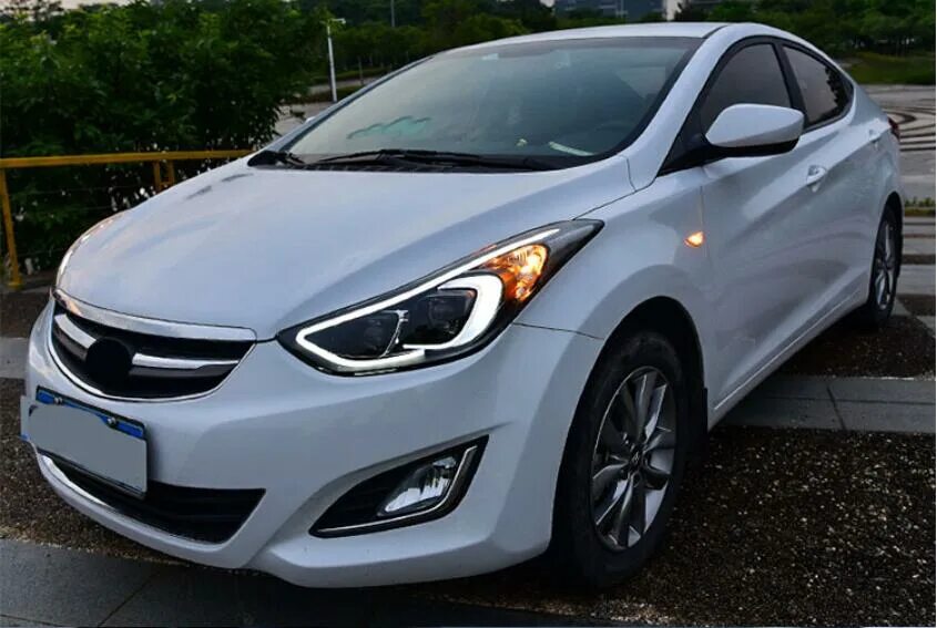 Солярис Элантра 2013. Hyundai Elantra и Solaris. Hyundai Elantra 2013-2016 (w2-k6276). Элантра 2013 фары.