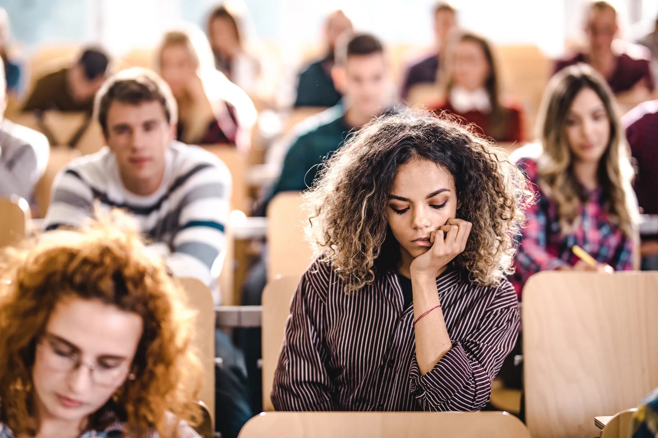 Students feel the. Тревога колледж. Students обои. Is University degree still Worth it.