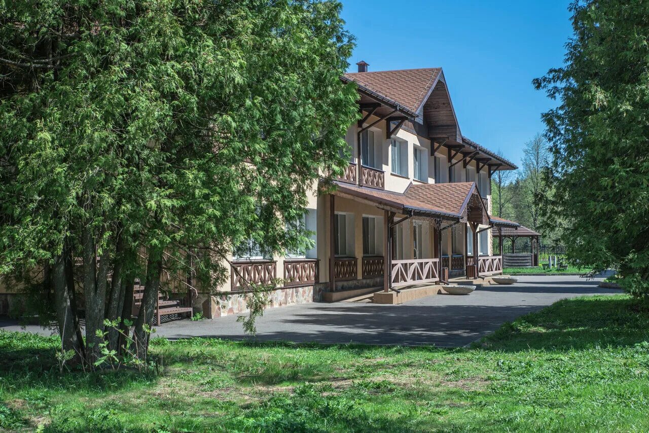 эко отель лепота талдомский район. отель ареал новая купавна. подмосковье талдомский район отель лепота. эко отель пересвет сергиев посад.