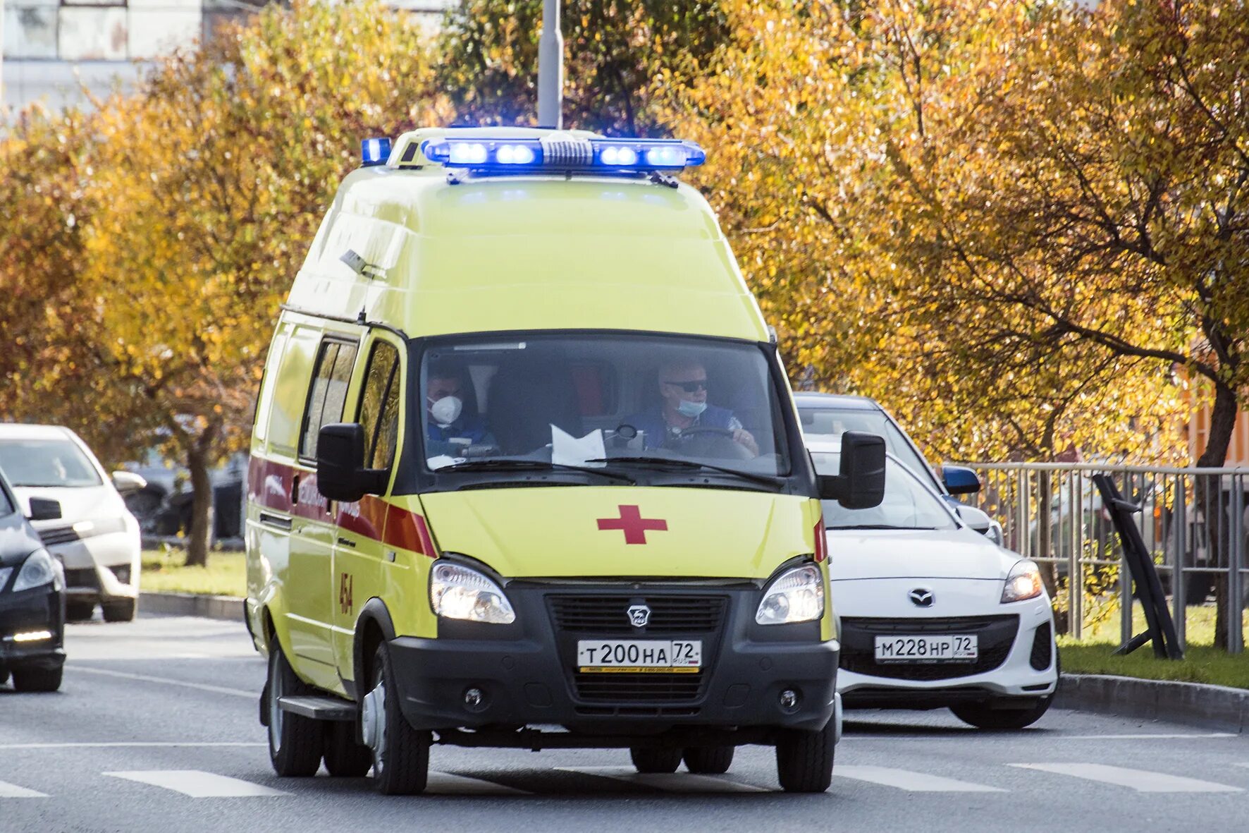 Бригада скорой помощи, абакан. Вызов скорой помощи тюмень. Педиатрическая бригада скорой. Скорая медицинская помощь. Скорая.