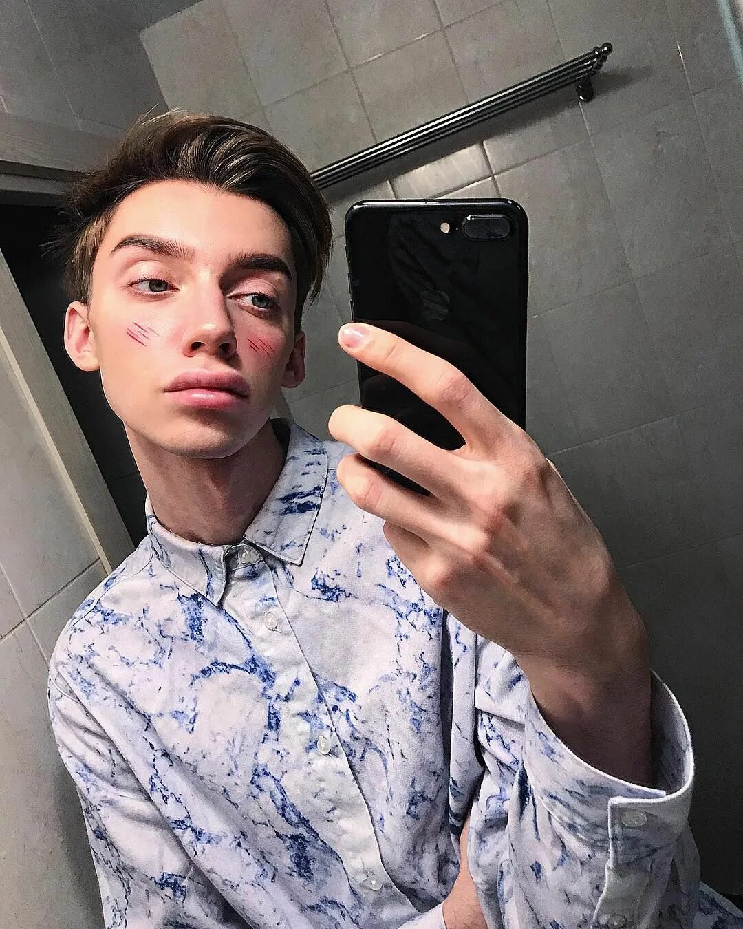 Аско блоггер. Аско блоггер