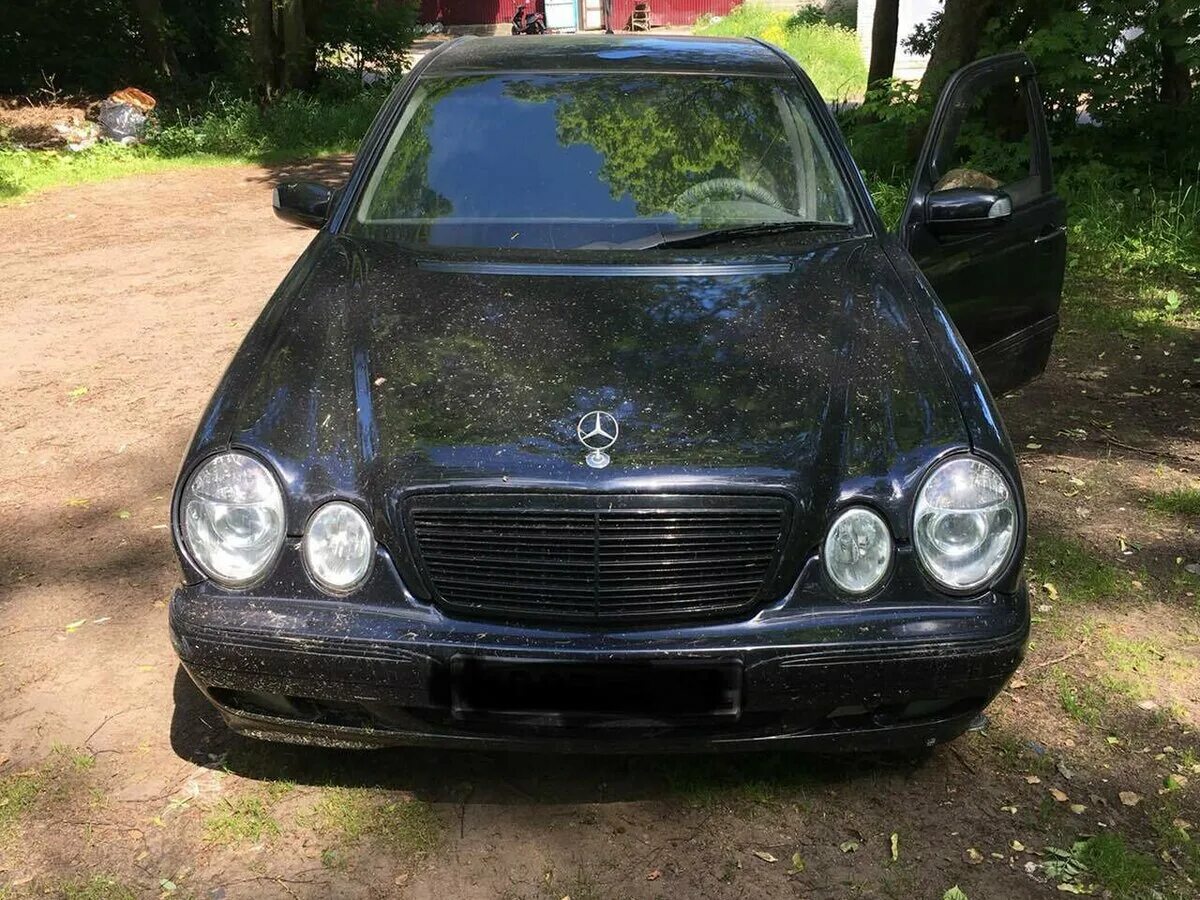 Мерседес е210 рестайлинг серебристый. Мерс 210 рестайлинг. Мерседес w210 рестайлинг. Мерседес w210 серебро. Мерседес 210 рестайлинг серебро.