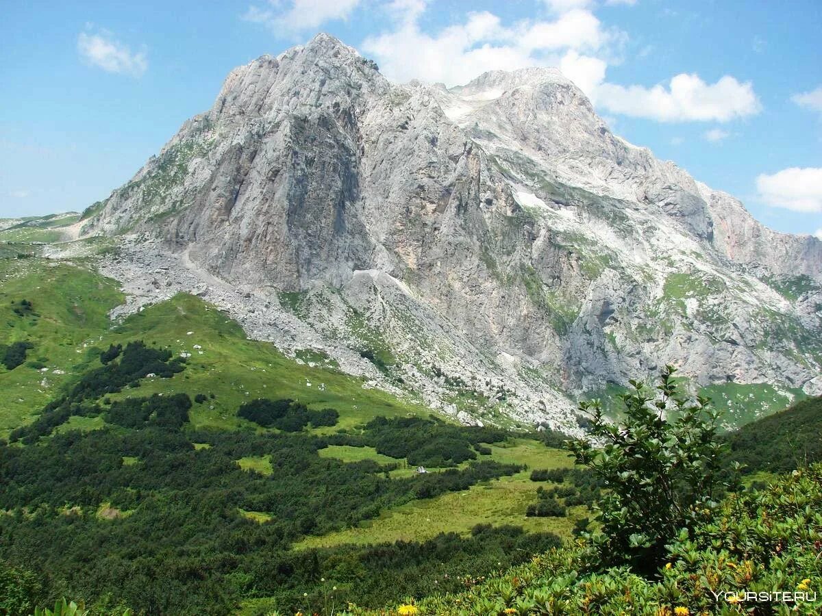 Ло гор. Гора фишт. гора фишт сочи. хребет фишта кавказский. фишт, западный кавказ.