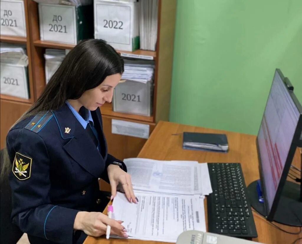Евстигнеев уфссп волгоград. Судебные приставы камышин. Приставы краснослободск волгоградская. Приставы краснослободск волгоградская. Судебные приставы михайловка волгоградская.