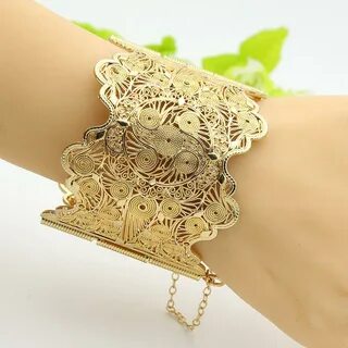 Широкий женский браслет