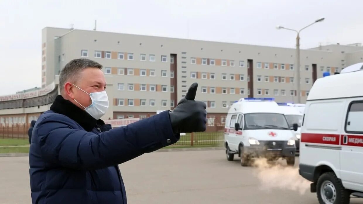 Скорая вологда телефон. Автобусный парк Вологодской области. Скорая Вологда. Фото Вологда автопарк. Вызов частной скорой Вологда.