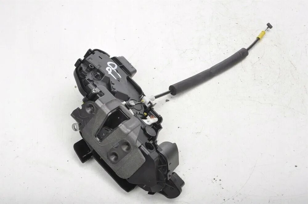 Range rover 3 замок двери. Замок range rover. Замок передней правой двери range rover sport l320. Замок range rover. Замок range rover.