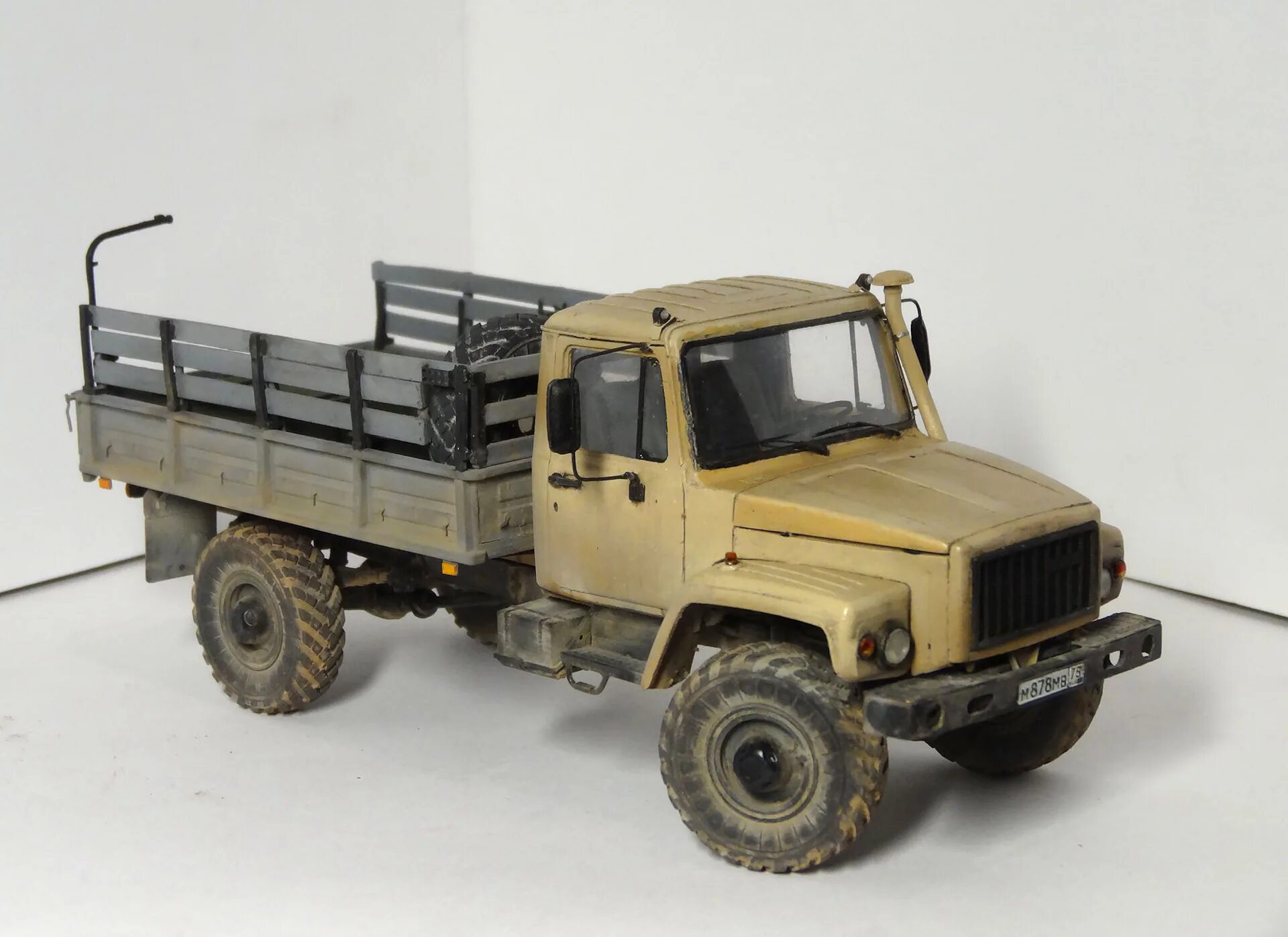 Газ 3308 садко. Масштабные модели газ 3308. Газ 3308 бензовоз. Моделька газ 3308. Газ 3308 садко.
