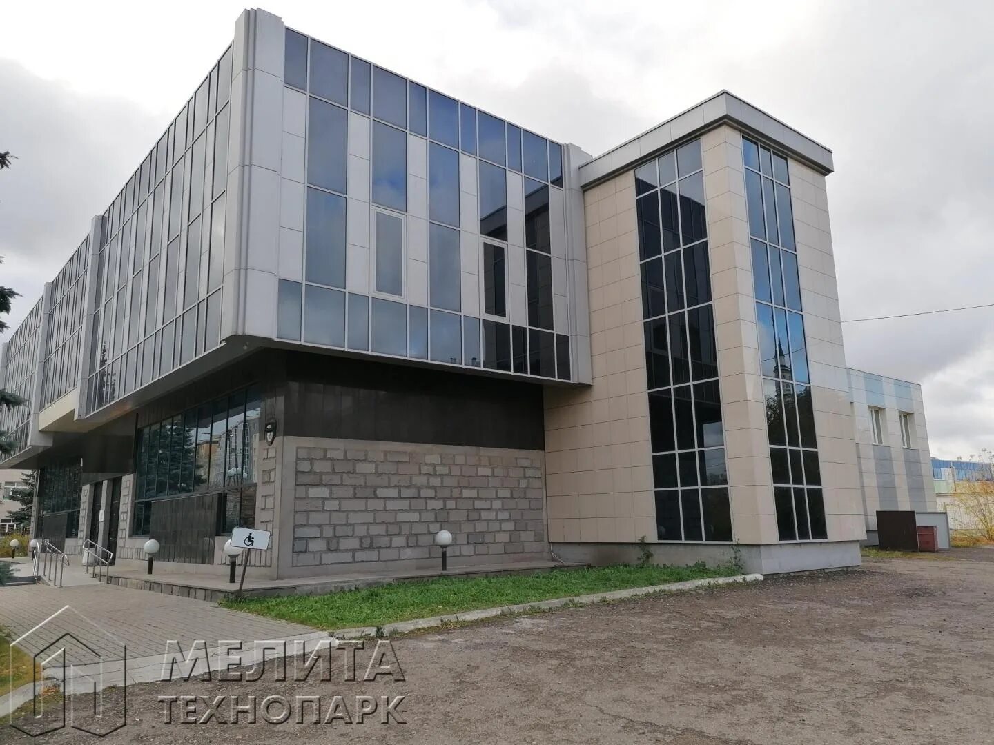 М. Казанская меховая фабрика мелита. Республика татарстан, казань, улица мазита гафури, 46. Гафури 46а. Мазита гафури, 46 на карте.