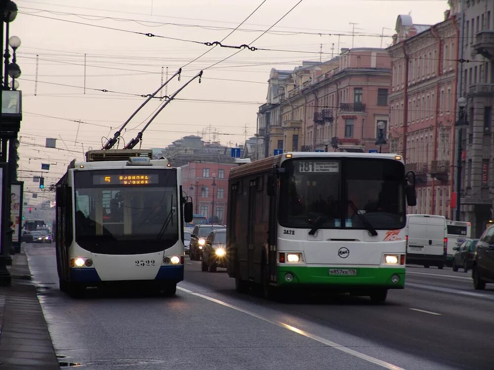 Маршрут 3 спб. Городской транспорт. Транспорт Санкт-Петербурга. Общественный трансопр. Городской пассажирский транспорт.