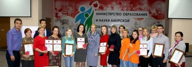Райчихинский индустриальный колледж. Райчихинский стекольный завод. Техникум райчихинск индустриальный профессии. Райчихинский индустриальный техникум. Райчихинский индустриальный колледж.