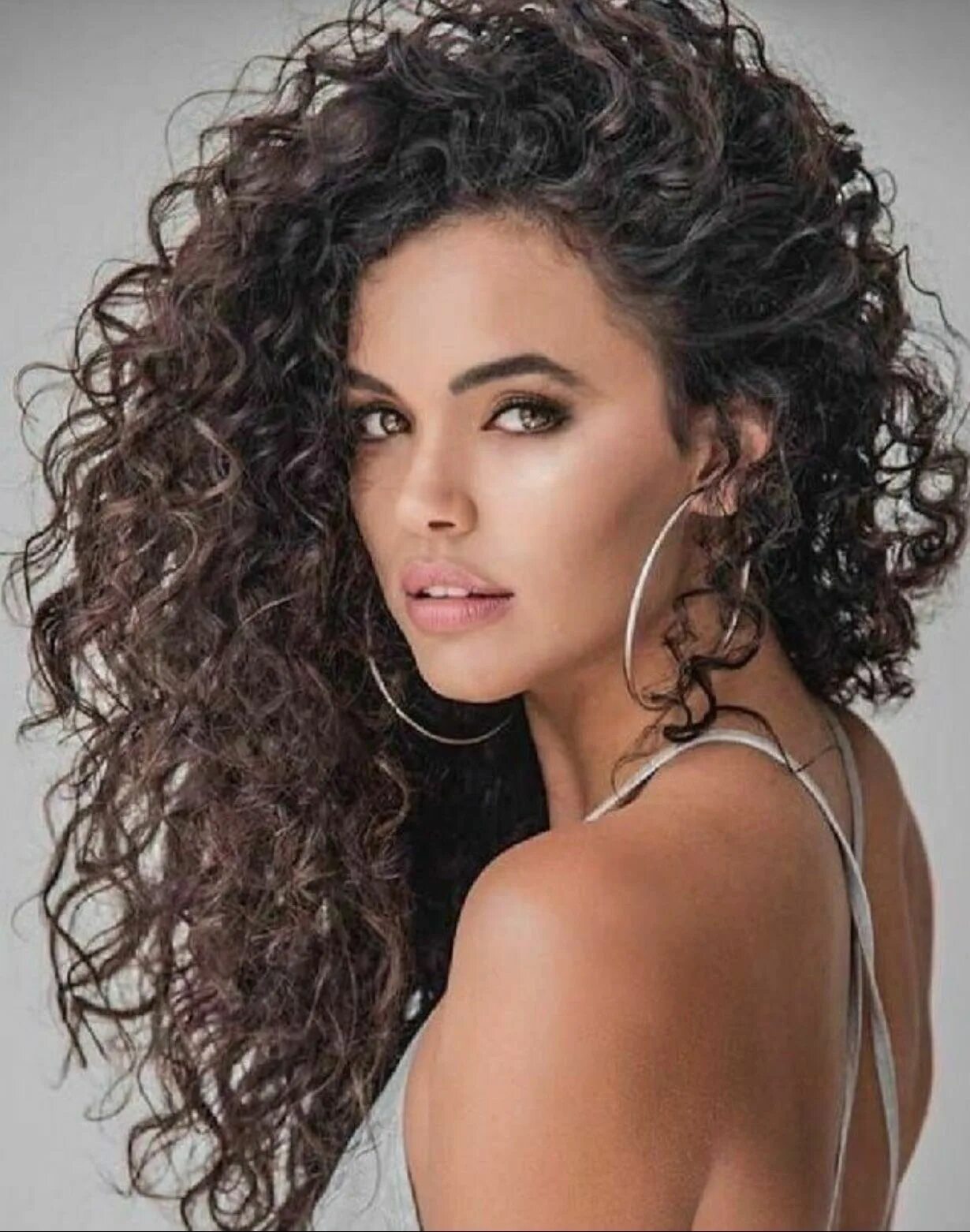 Modeling curls
