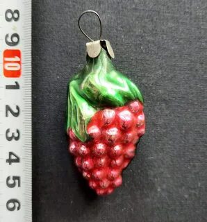 Елочная игрушка виноград