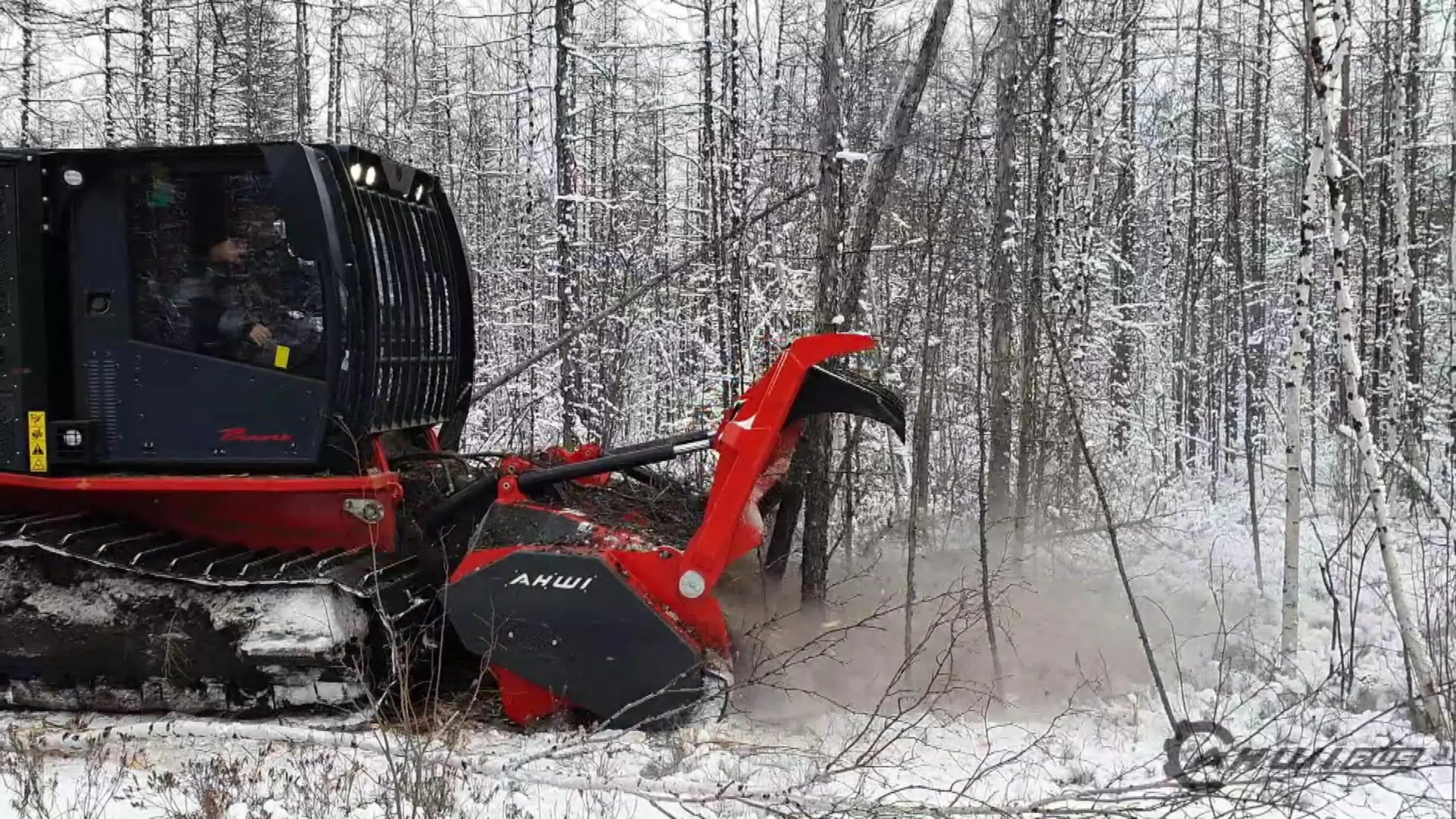 Мульчер видео. Мульчер primetech- 4750. Раптор 300 мульчер. Мульчер на дт 75 для леса. Ahwi raptor 300.