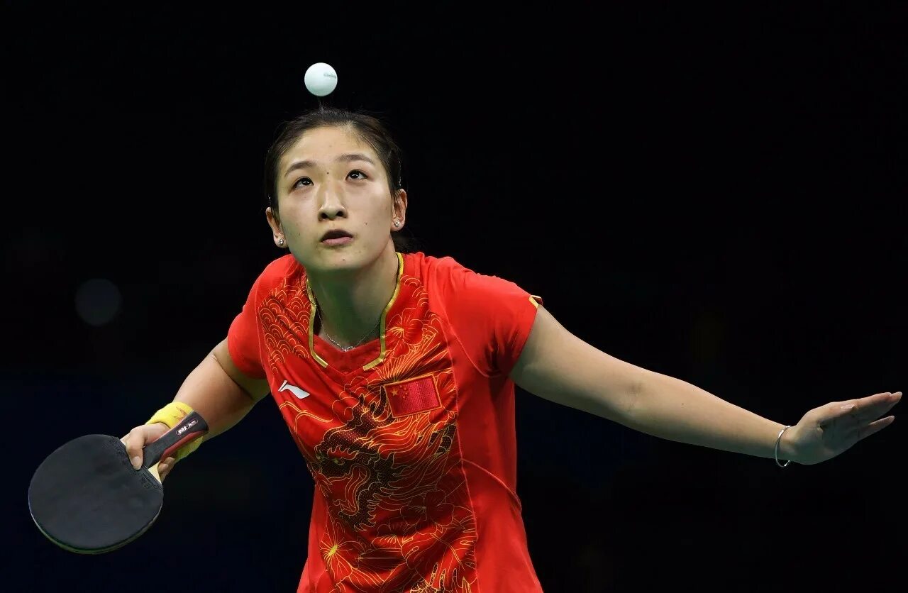 Пинг понг тайланд видео. Китайские спортсменки. Китайский спортсмен настольного тенниса.