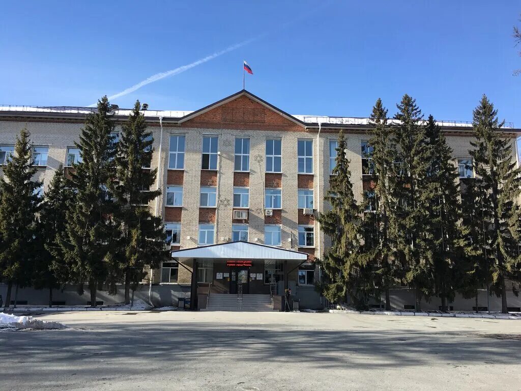 администрация ленинского района тюмени. тюмень здание администрации первомайская 20. мэрия тюмени. тюмень фото зданий. здании админнистрации тюмень.