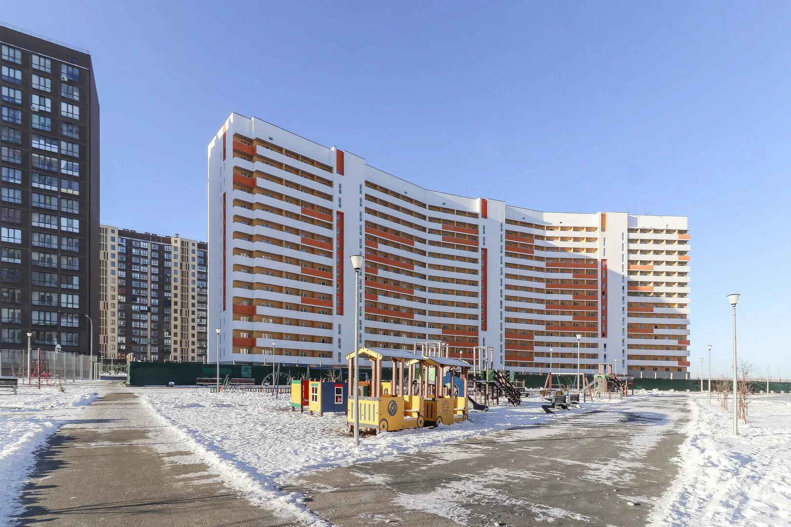 Новосёлов 113 тюмень. Новоселов 103 тюмень. Фото новоселов 113. Новосёлов 117 тюмень. Новосёлов 113.