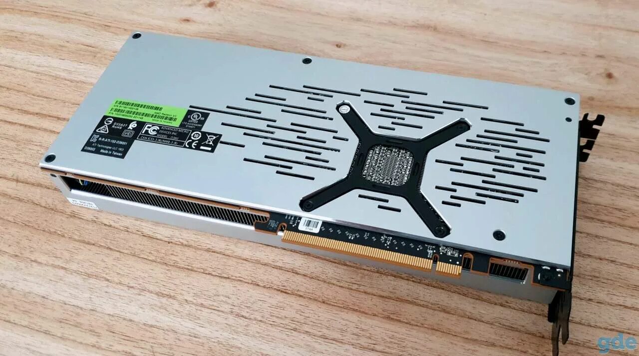 Amd 7 7735hs
