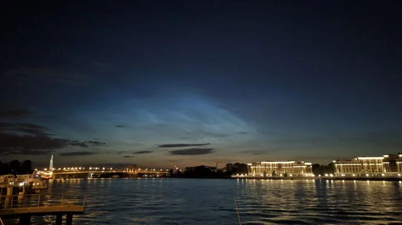 гроза в санкт-петербурге. что над питером сейчас. гроза ночью в спб. лучи солнца над питером. что над питером сейчас.