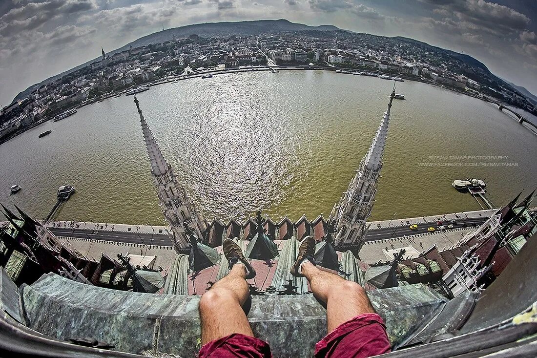 Самые впечатляющие слова. Впечатляющие фотографии. самые впечатляющие фото в мире. необычное фото будапешта. самые крутые и впечатляющие.