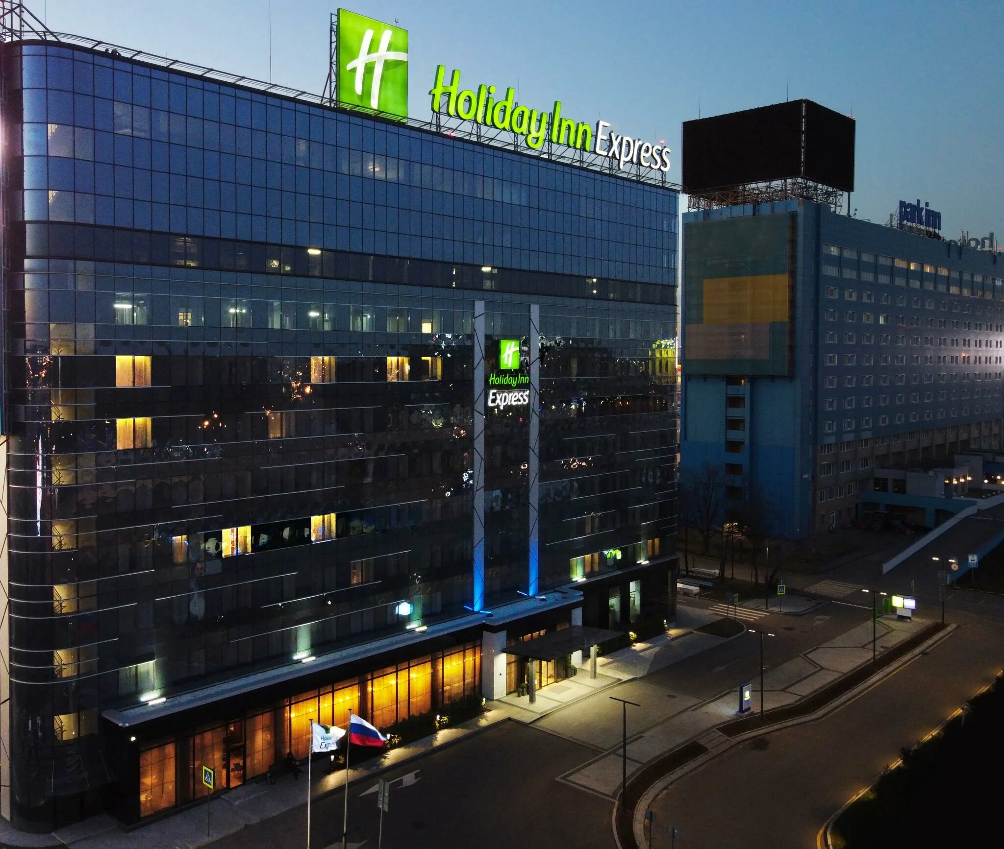 Холидей инн экспресс москва аэропорт шереметьево. Отель холидей экспресс москва. Холидей москва шереметьево. Холидей экспресс шереметьево. Холидей москва шереметьево.