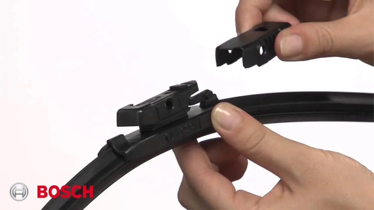 Как поменять адаптер на щетки. Щетки стеклоочистителя crauft. Адаптер щеток стеклоочистителя pilenga hook aap0651. Щетки стеклоочистителя гибридные бош. Адаптер на щетки стеклоочистителя мб 221.