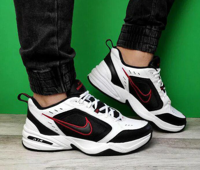 Кроссовки мужские air monarch iv. Найк АИР Монарх 4. Nike Air Monarch 4 Black. Nike Nike Air Monarch IV. Кроссовки найк АИР Монарх мужские.