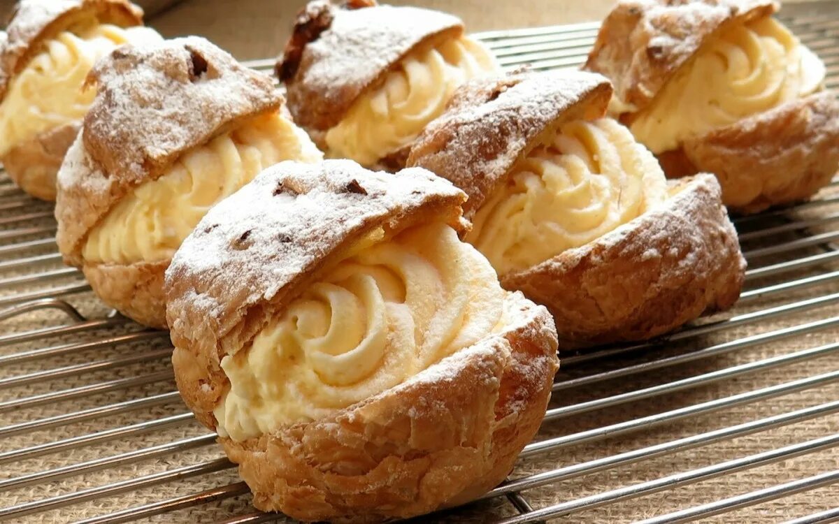 Выпечка с кремом фото
