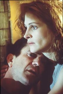 Mel Gibson and Julia Roberts in Conspiracy Theory (1997). gallery. 